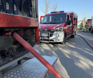 Pożar trwa w Chybiu