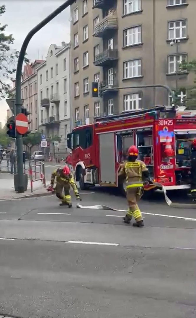 Pożar w centrum Krakowa! O krok od eksplozji. Miasto sparaliżowane