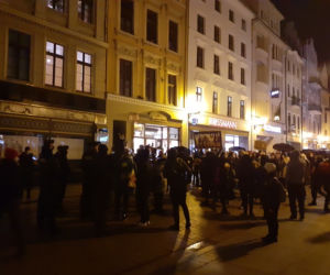 Protest i spisywanie w Toruniu