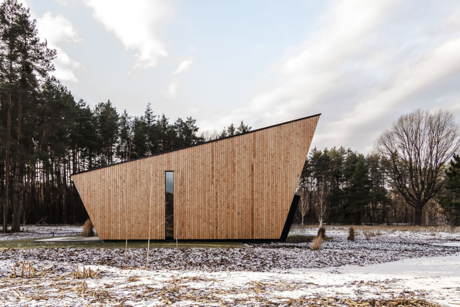 Cichosza: zespół całorocznych domków w Szydłowie projektu Modernstudio