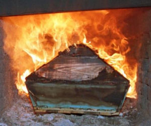 krematorium, spopielarnia, trumna, palenie trumny