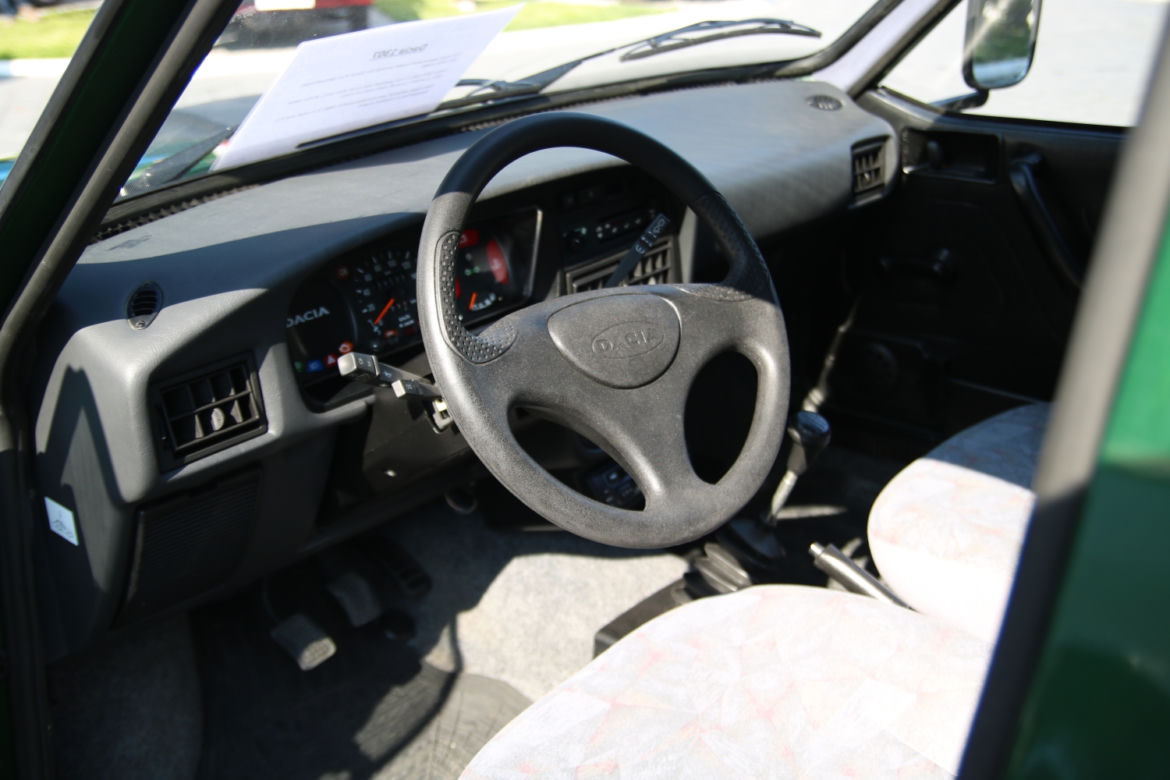 Dacia 1307 Double Cab
