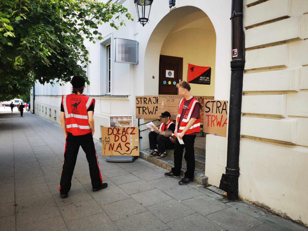 Bunt studentów na UW. Okupują siedzibę samorządu na Krakowskim Przedmieściu