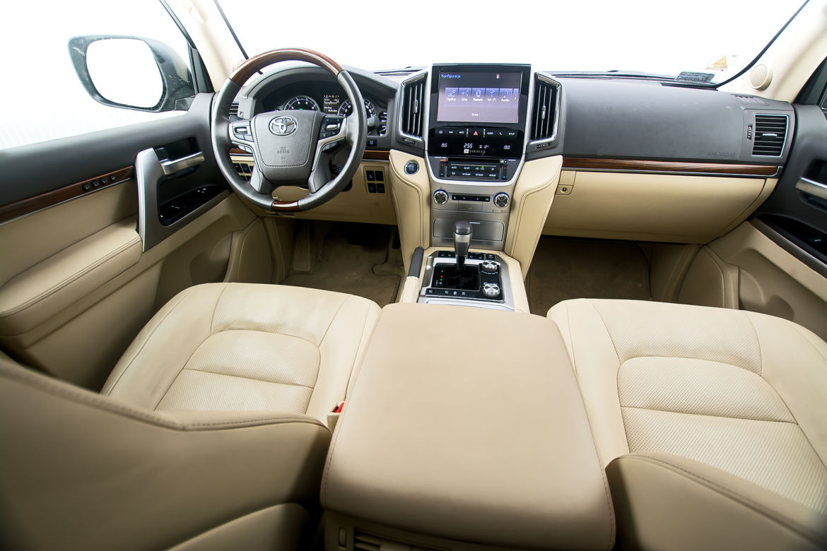 Toyota Land Cruiser V8 Limited