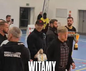 Niespodziewana wizyta Karola Nawrockiego na meczu!