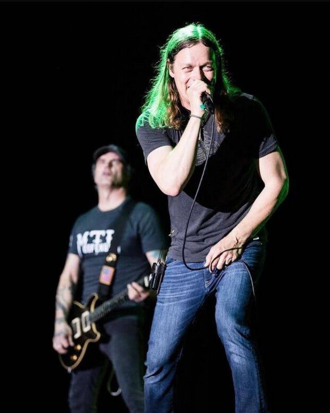 Nie żyje Brad Arnold. Był wokalistą zespołu 3 Doors Down. Miał tylko 47!