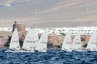 Jan Rohde z Iławy wysoko na Mistrzostwach Świata klas olimpijskich w Hiszpanii