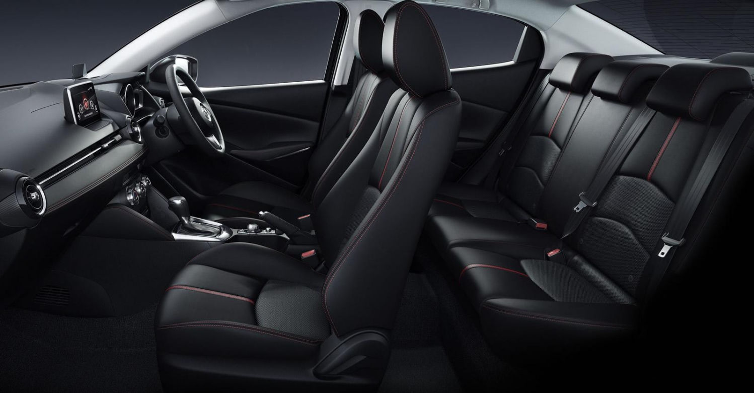 Mazda 2 Sedan 2015