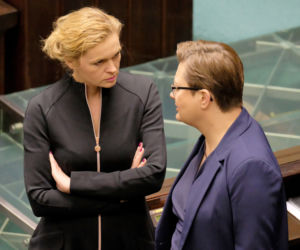 Barbara Nowacka. Kiedy bardzo tęsknię chcę zadzwonić do mamy.