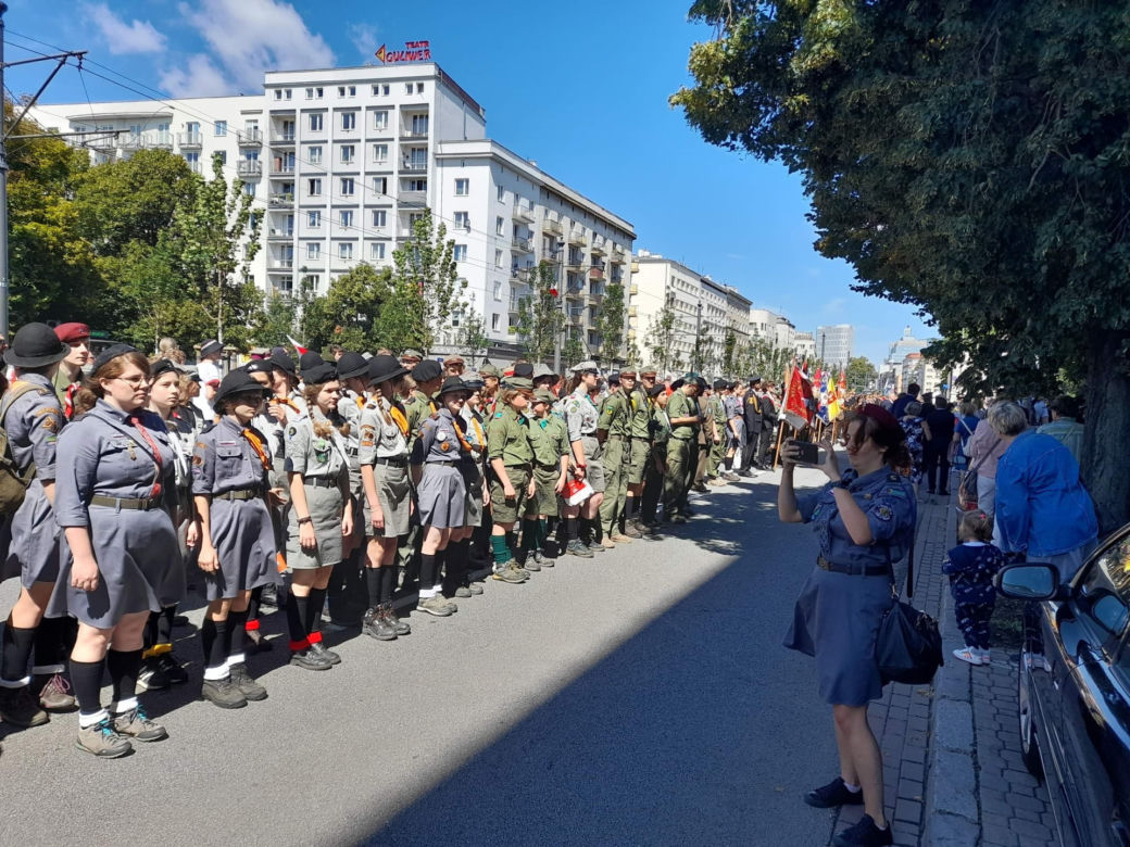 Obchody Powstania Warszawskiego. Nawet tysiąc osób na Marszu Mokotowa