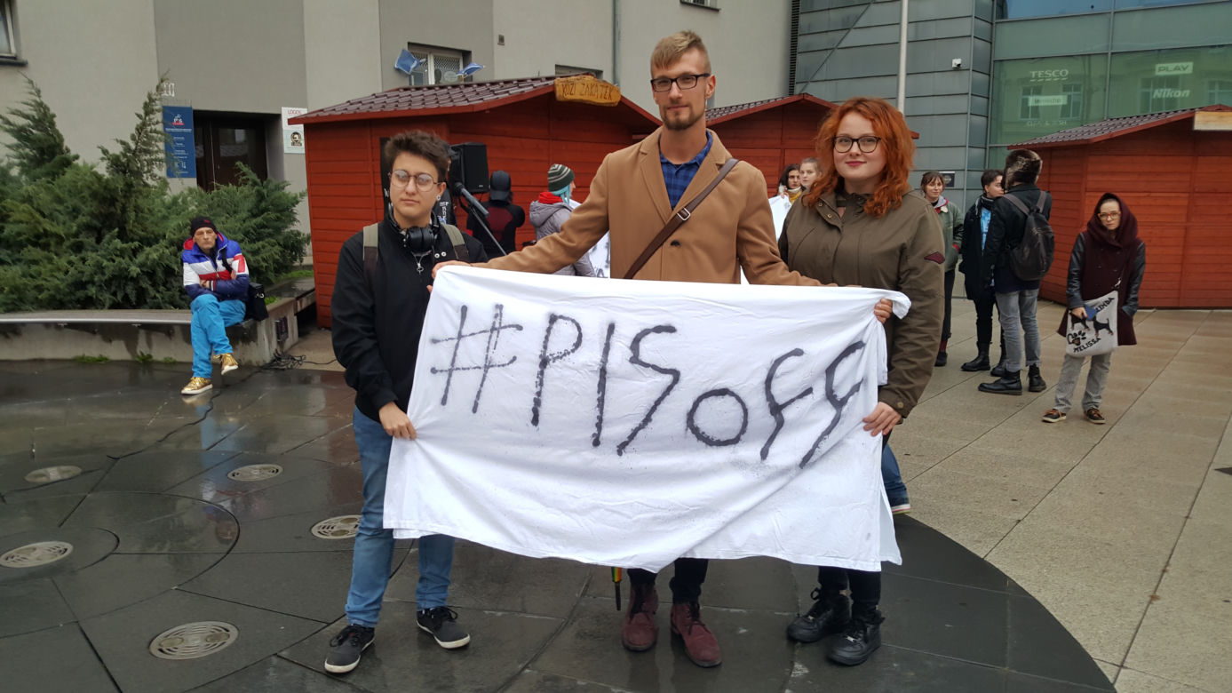 Bydgoszczanie sprzeciwiają się karaniu za edukację seksualną