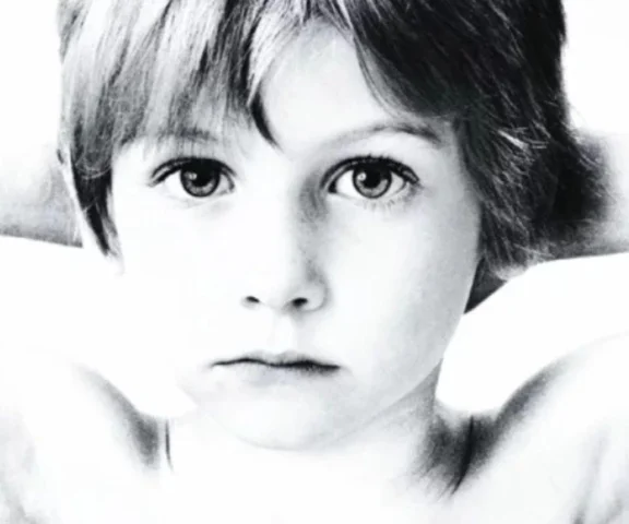 U2 - 5 ciekawostek o albumie Boy 