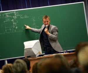 Profesor Marcin Mroczek