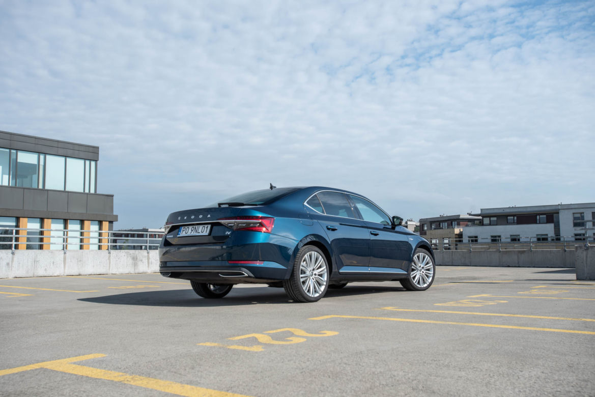 Skoda Superb L&K IV PLUG-IN HYBRID