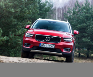 Volvo XC40 D4 AWD AT8 Momentum