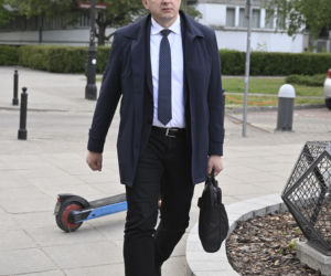 Politycy PiS jadą na wyjazdowe posiedzenie klubu