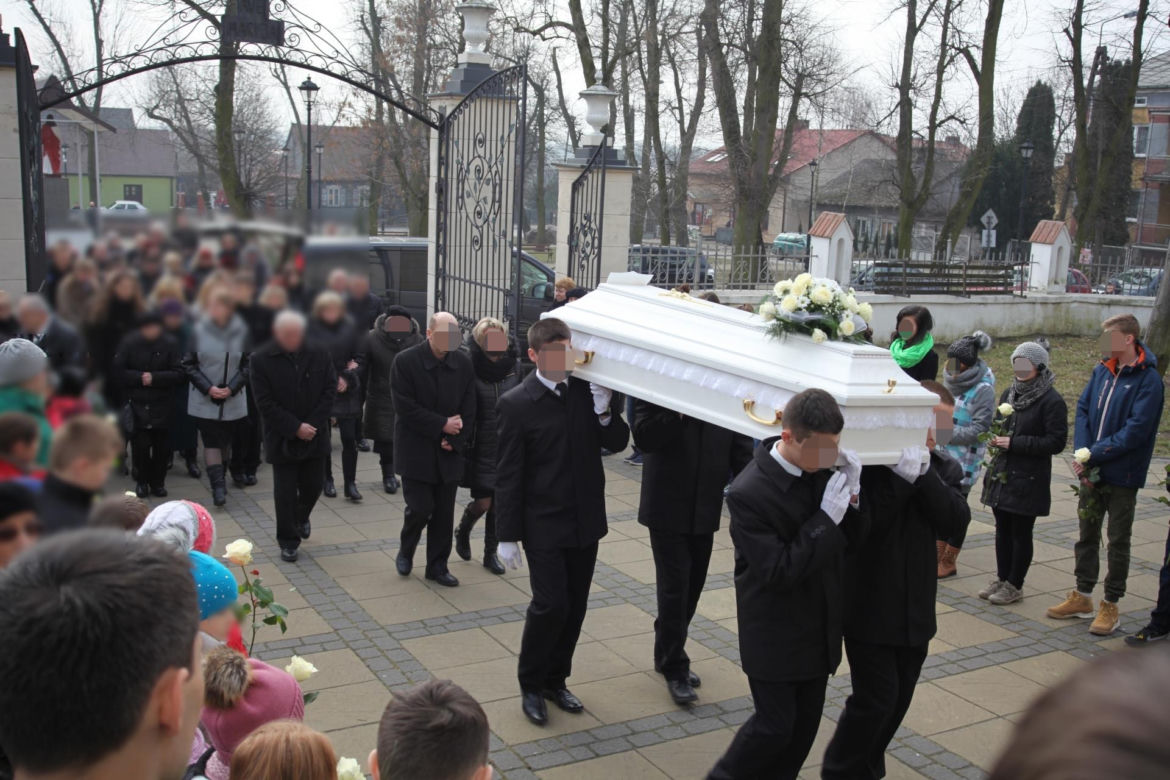Bracia zginęli pod lodem. Tragedia w Mokobrodach