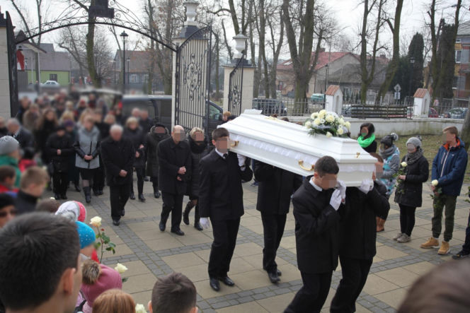Bracia zginęli pod lodem. Tragedia w Mokobrodach