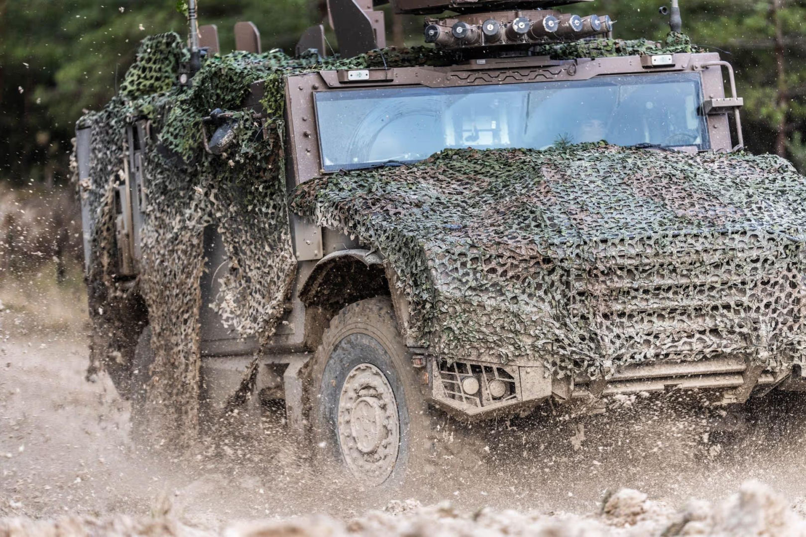 Leopardy 1 z Grecji odrzucone. Cypr celuje w Jaguary i czołgi Merkava