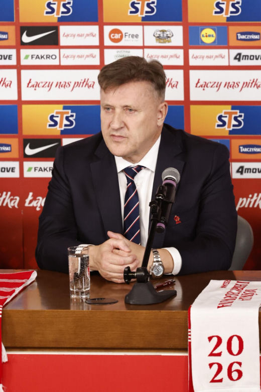 Cezary Kulesza i sekretarz Łukasz Wachowski ogłosili nowego sponsora PZPN