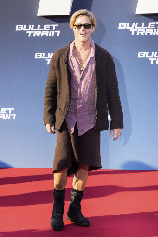 Brad Pitt w spódnicy. Pokazał się z zupełnie innej strony