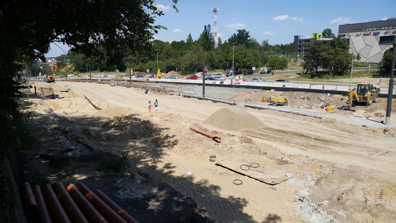 Jak wygląda ul. Kujawska w Bydgoszczy. Trwa przebudowa