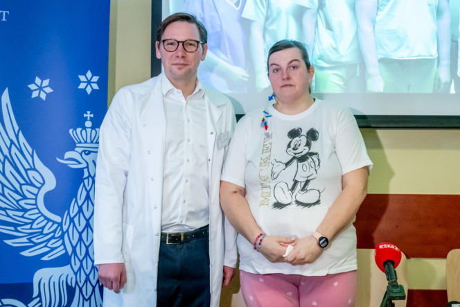 Lekarze WUM usunęli gigantycznego raka wątroby