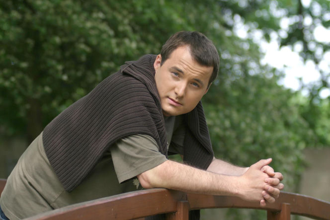 Rafał Kwietniewski to serialowy Bartek z "Pierwszej miłości". Nie uwierzycie, jak wyglądał prawie 20 lat temu!