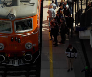 Jechałem legendarnym pociągiem. W środku jak kiedyś, aż trudno uwierzyć! Ludzie mówią wprost: „to były czasy”