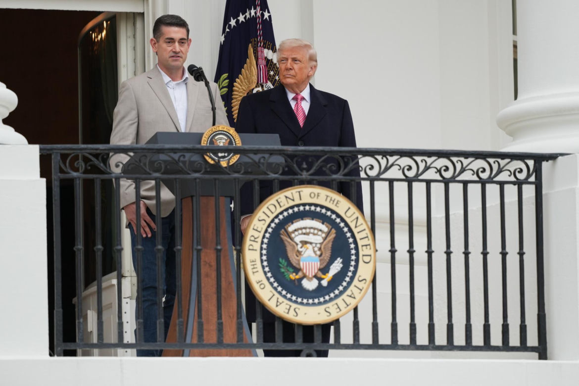 Tron dla Trumpa
