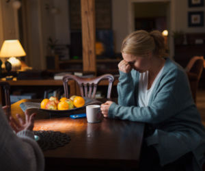 Przyjaciółki 19 sezon odc. 221. Anka (Magdalena Stużyńska), Maria (Ewa Kasprzyk)