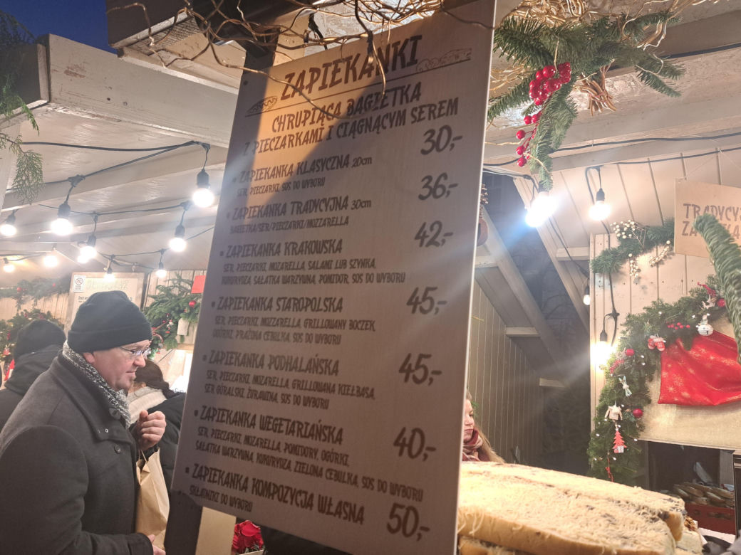 Jarmark Bożonarodzeniowy 2025 na Rynku Głównym w Krakowie. Jedzenie drogie jak nigdy