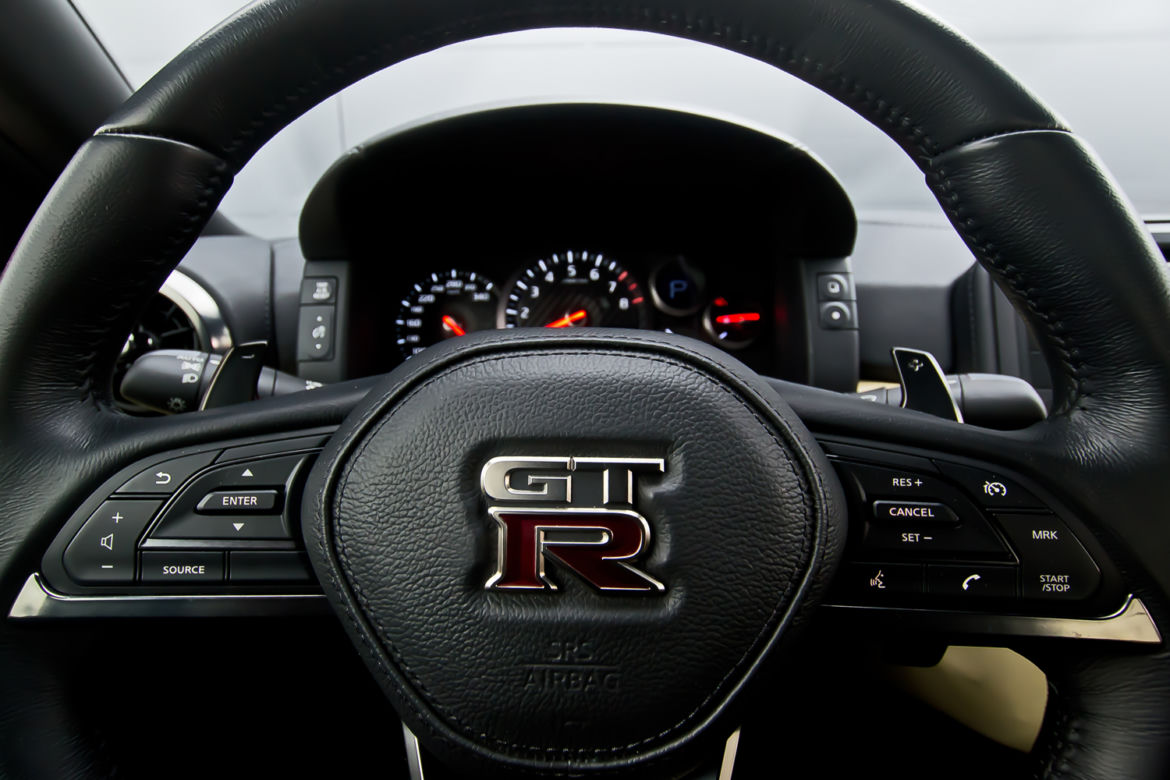 Nissan GT-R 3.8 V6 TwinTurbo / R35 lifting 2017