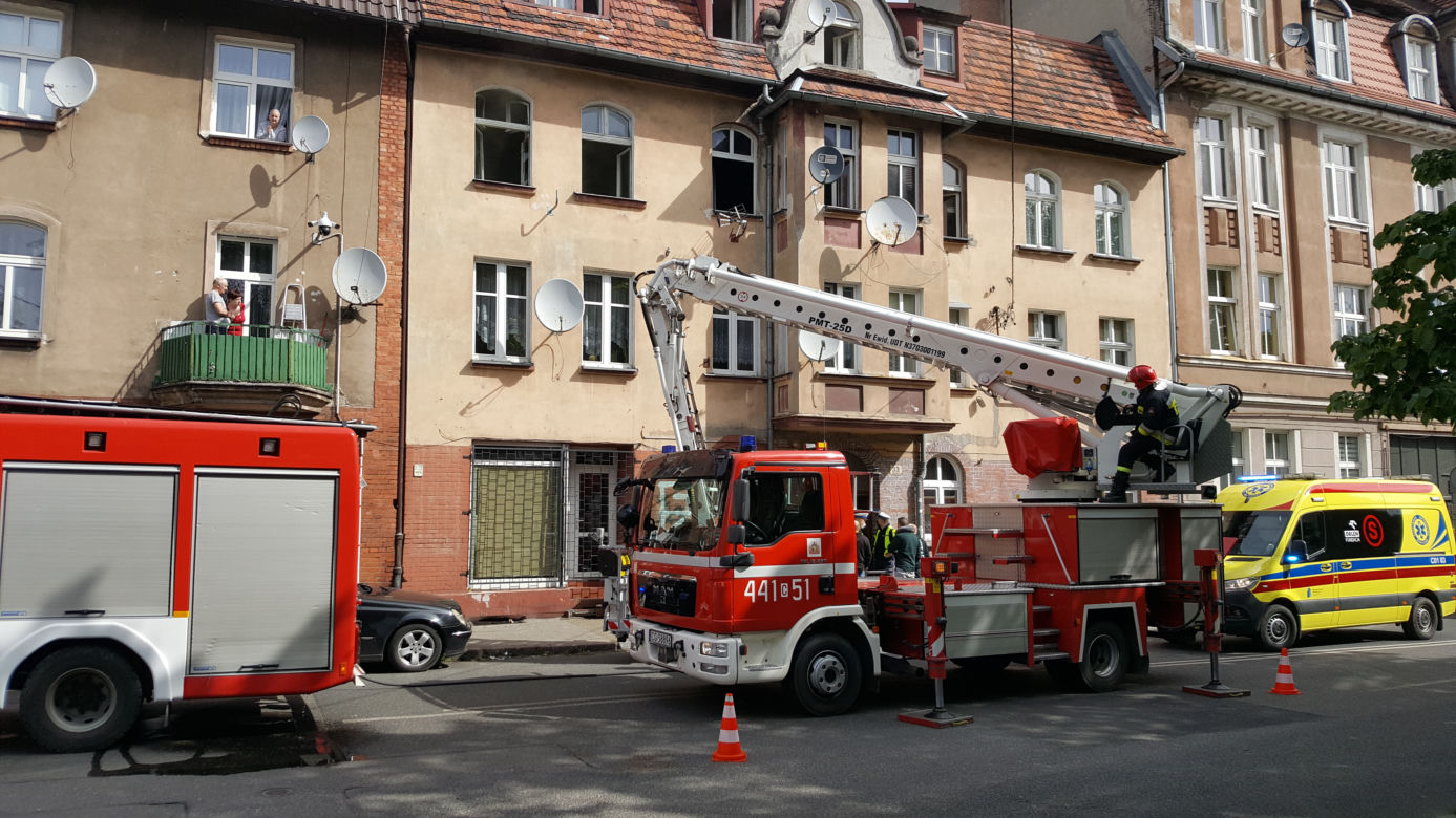 Pożar w kamienicy przy ulicy Narutowicza w Grudziądzu. Jest ofiara śmiertelna