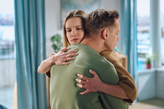 "Na Wspólnej", odcinek 4181: Z kancelarii znika 200 tysięcy, a podejrzenie o kradzież spada na zszokowanego Darka