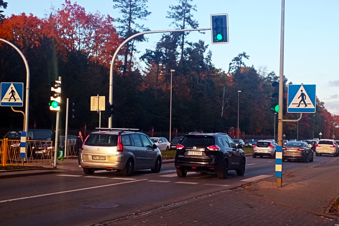 Nowa sygnalizacja świetlna na ulicy Mieszka I