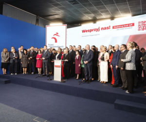 Kaczyński prosi o pieniądze