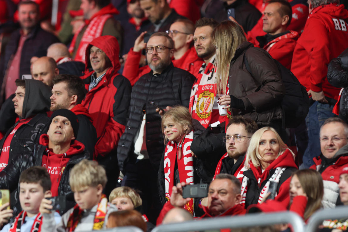 Widzew Łódź - Górnik Zabrze: Zdjęcia kibiców i zawodników z klasyku w ramach 12. kolejki PKO BP Ekstraklasy