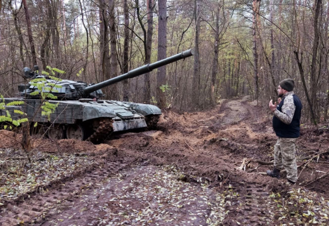 Cztery lata pełnoskalowej wojny na Ukrainie. Dr Kozubel: „Bolesny kompromis będzie końcem kariery politycznej Zełenskiego”