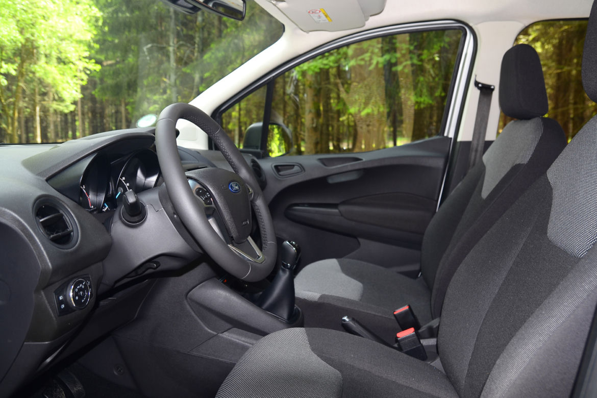 Ford Transit Courier 2014
