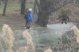 Dramat na rzece we Wrocławiu. Pod chłopcem załamał się lód