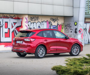 Ford Kuga 2.5 Hybrid 190 KM e-CVT FWD ST-Line