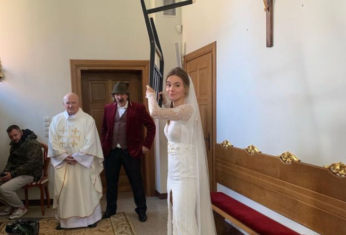 M jak miłość, odcinek 1634: Franka w obronie Pawła pobije kuzyna na ślubie! Wszystko na oczach księdza - ZDJĘCIA