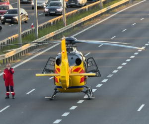 Poważny wypadek na S8. Troje dzieci trafiło do szpitala