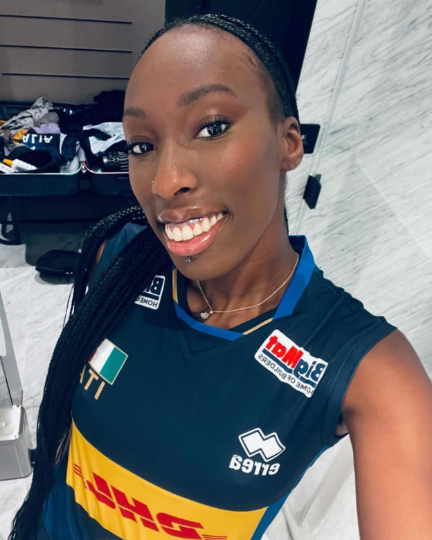 Paula Egonu