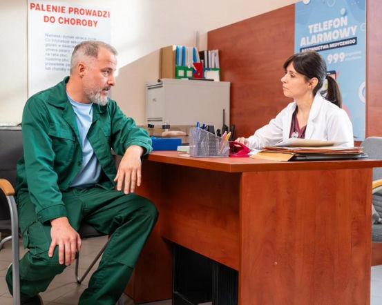 Pierwsza miłość, odcinek 4151: W obawie o życie Bartka, lekarka decyduje o umieszczeniu go na oddziale psychiatrycznym