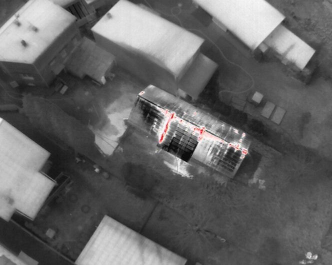 Pożar budynku gospodarczego w Szczurowej. Zobacz zdjęcia z akcji gaśniczej