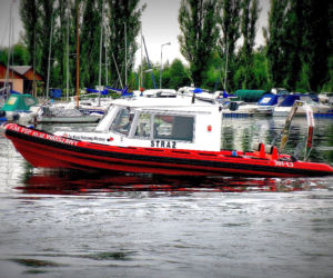 Łódź motorowa typu RIB