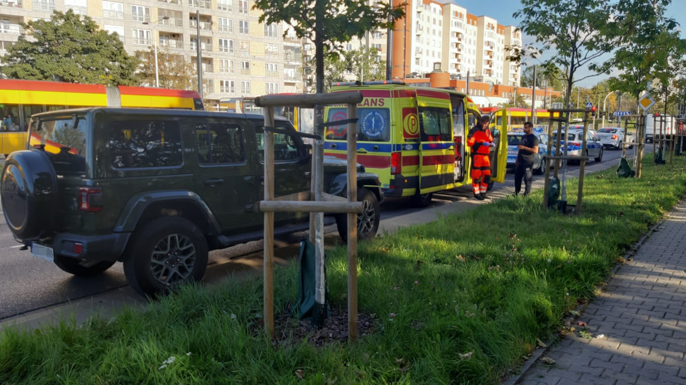 Wyrzucił kierowcę na ulicę i ukradł auto. Pomylił GTA z prawdziwym życie? 