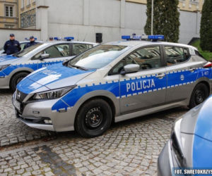 Kielecka policja odebrała 4 elektryczne radiowozy